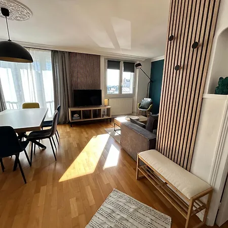 Appartamento Bel , Proche Tram Place De Strasbourg Acces Centre Ville, Plages